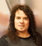 Vinnie Moore