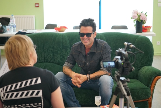 (c) Copyright Rock-Interviews.com