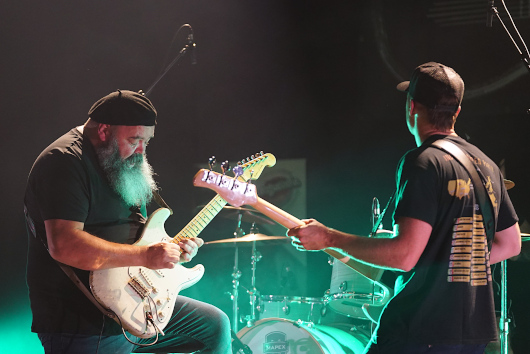 (c) Copyright Rock-Interviews.com