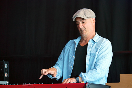 (c) Copyright Rock-Interviews.com