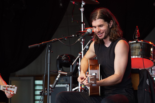 (c) Copyright Rock-Interviews.com