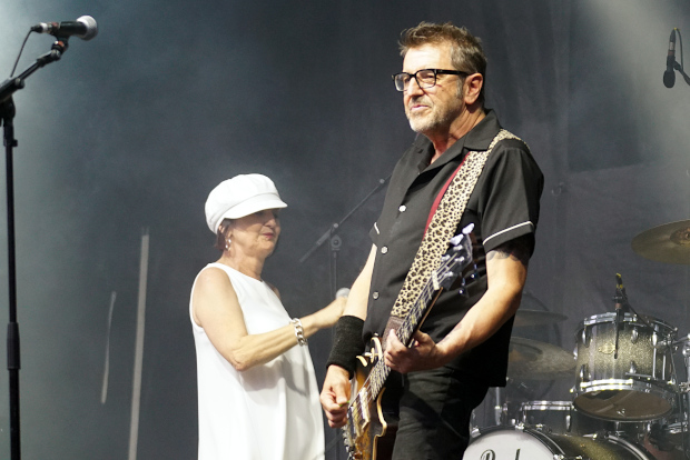 (c) Copyright Rock-Interviews.com