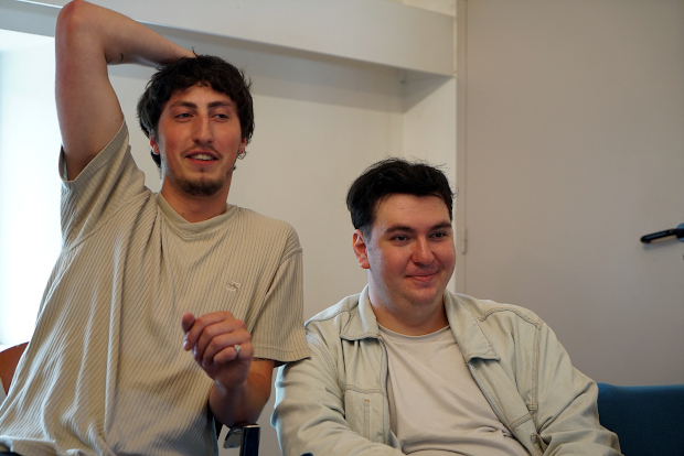 (c) Copyright Rock-Interviews.com