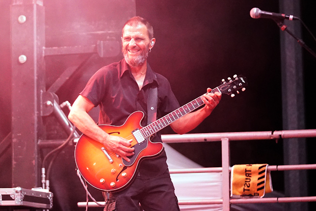 (c) Copyright Rock-Interviews.com