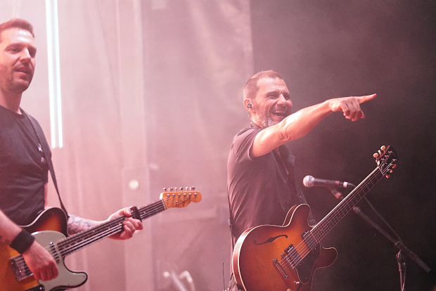 (c) Copyright Rock-Interviews.com