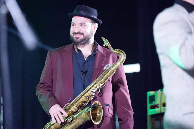 (c) Copyright Rock-Interviews.com