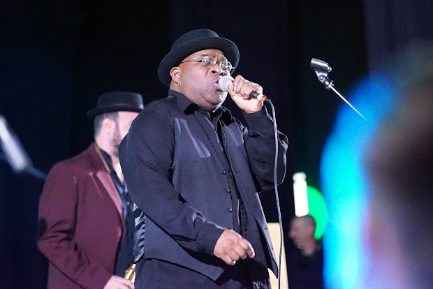 (c) Copyright Rock-Interviews.com