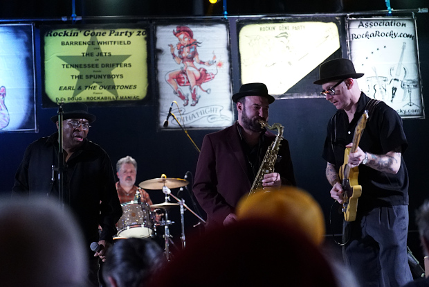 (c) Copyright Rock-Interviews.com