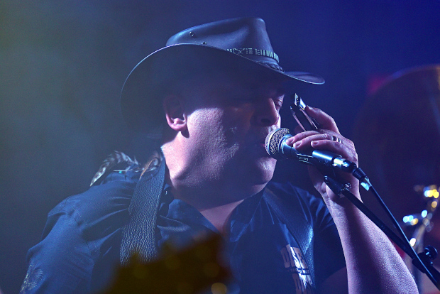 (c) Copyright Rock-Interviews.com