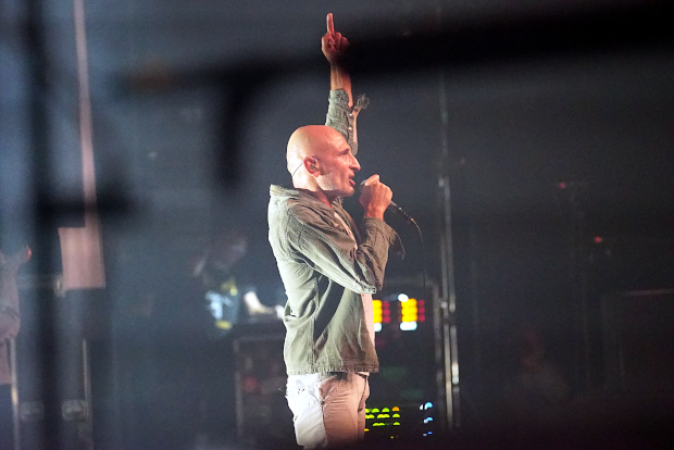 (c) Copyright Rock-Interviews.com