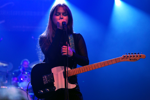 (c) Copyright Rock-Interviews.com
