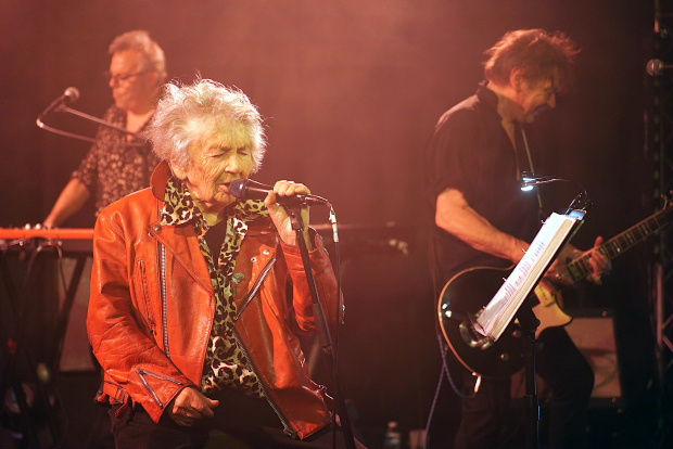 (c) Copyright Rock-Interviews.com