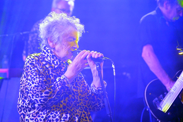 (c) Copyright Rock-Interviews.com