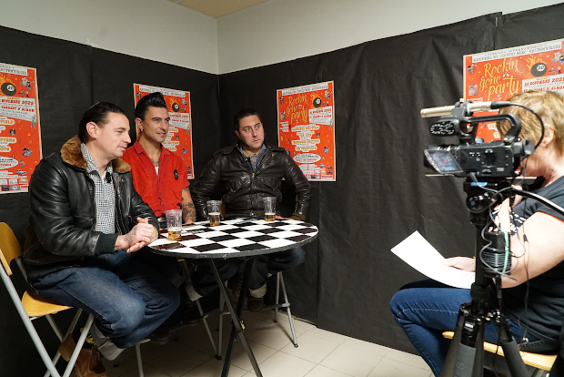 (c) Copyright Rock-Interviews.com