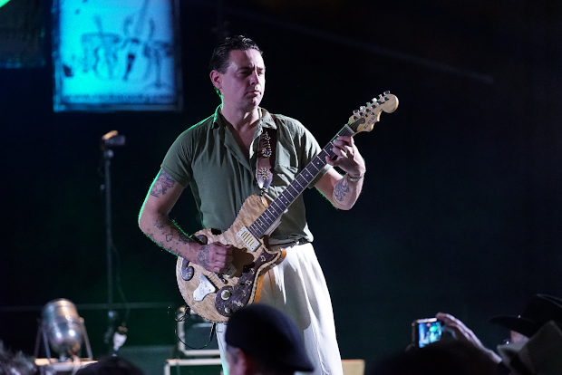 (c) Copyright Rock-Interviews.com