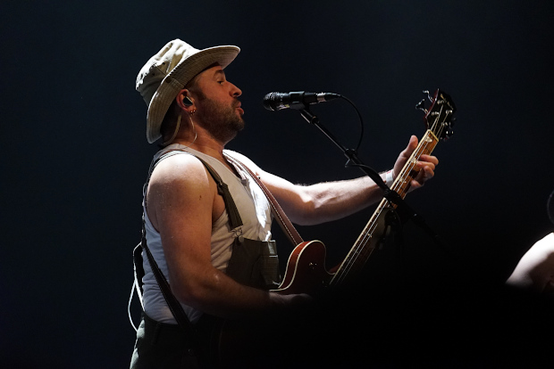 (c) Copyright Rock-Interviews.com