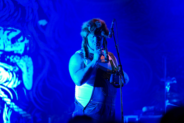 (c) Copyright Rock-Interviews.com