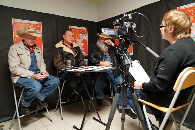 (c) Copyright Rock-Interviews.com