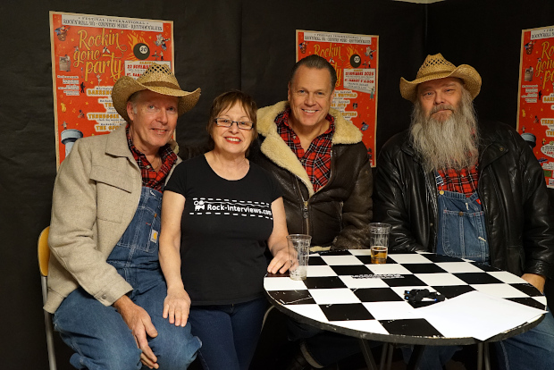 (c) Copyright Rock-Interviews.com