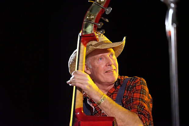 (c) Copyright Rock-Interviews.com