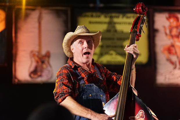 (c) Copyright Rock-Interviews.com