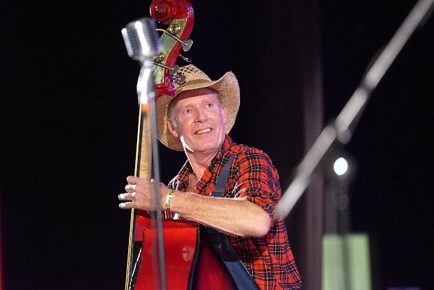 (c) Copyright Rock-Interviews.com