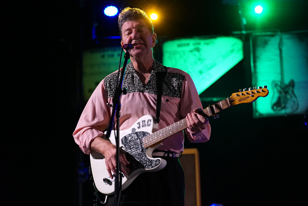 (c) Copyright Rock-Interviews.com