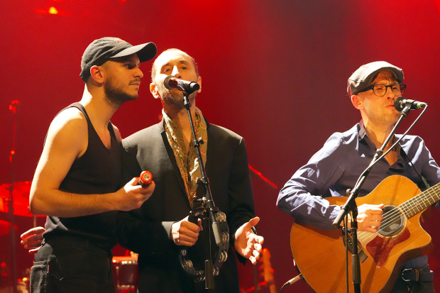 (c) Copyright Rock-Interviews.com