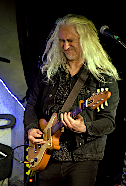 (c) Copyright Jean-Paul Pichon