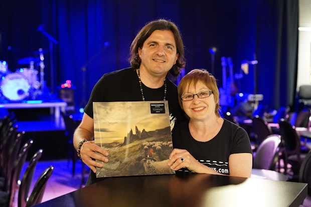 (c) Copyright Rock-Interviews.com