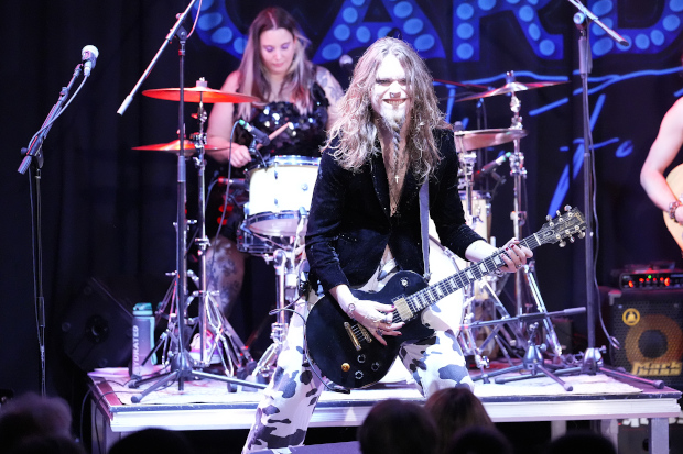 (c) Copyright Rock-Interviews.com
