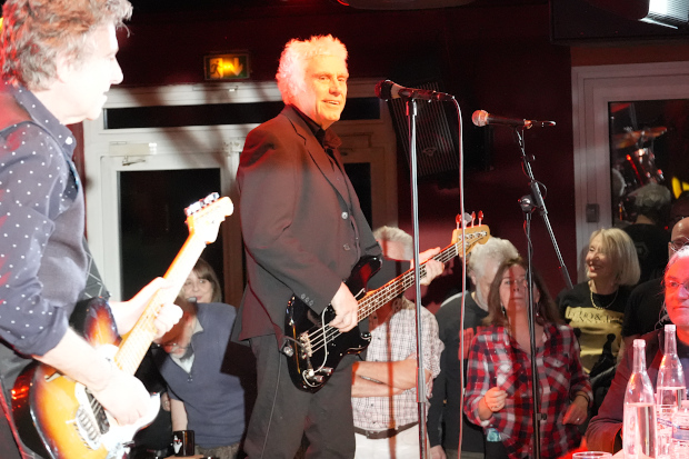 (c) Copyright Rock-Interviews.com