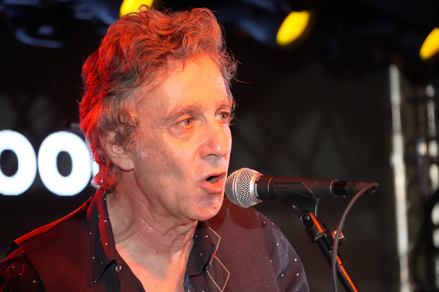 (c) Copyright Rock-Interviews.com