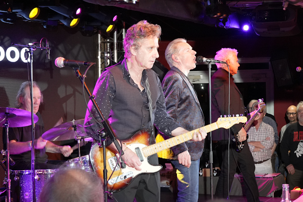 (c) Copyright Rock-Interviews.com