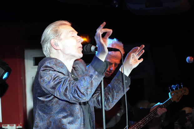 (c) Copyright Rock-Interviews.com