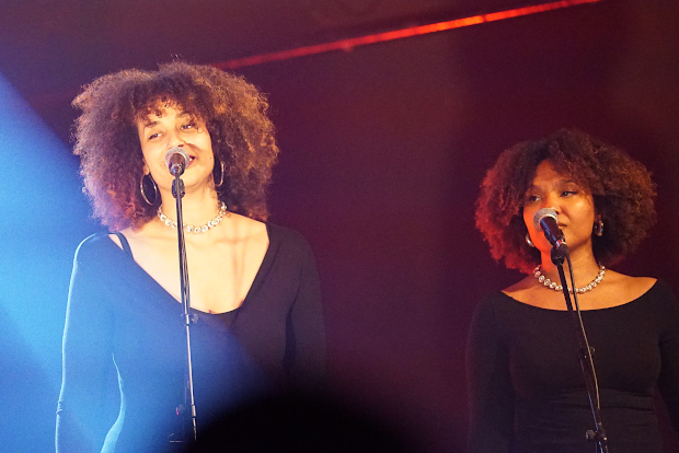 (c) Copyright Rock-Interviews.com