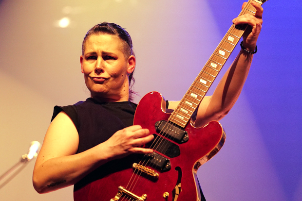 (c) Copyright Rock-Interviews.com