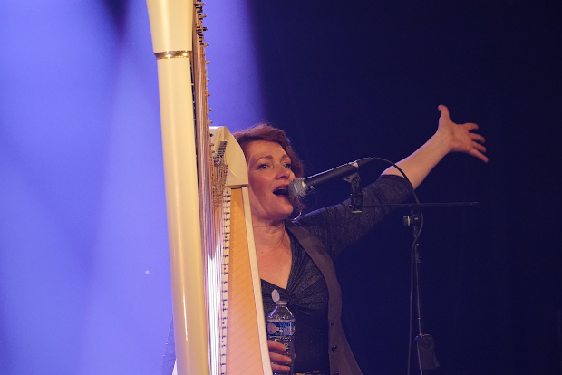 (c) Copyright Rock-Interviews.com