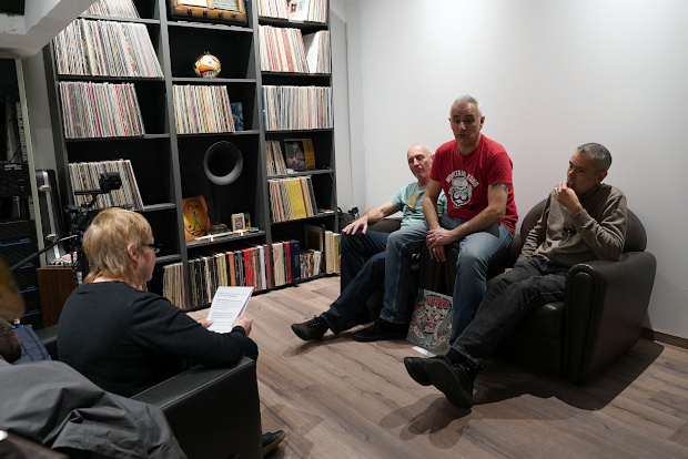 (c) Copyright Rock-Interviews.com